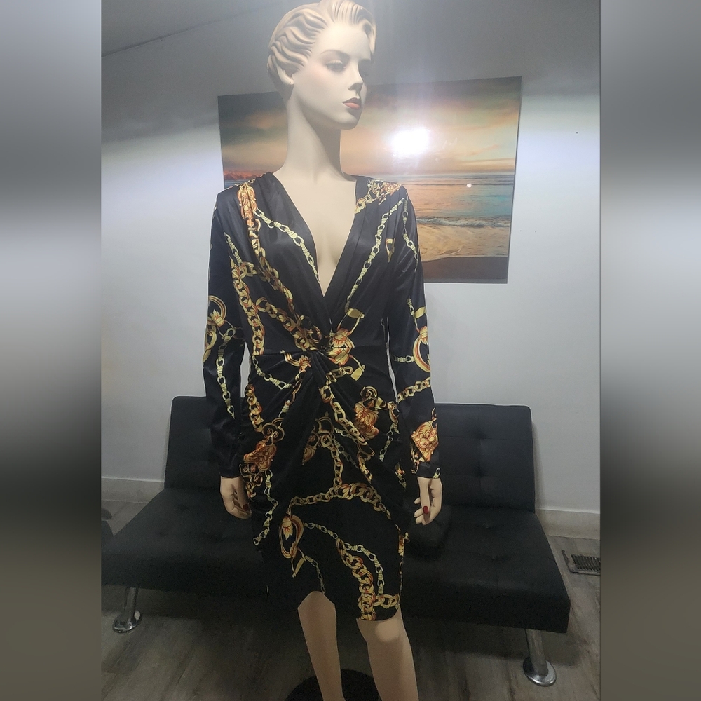 Elegant Black and Gold Chain Print Dress